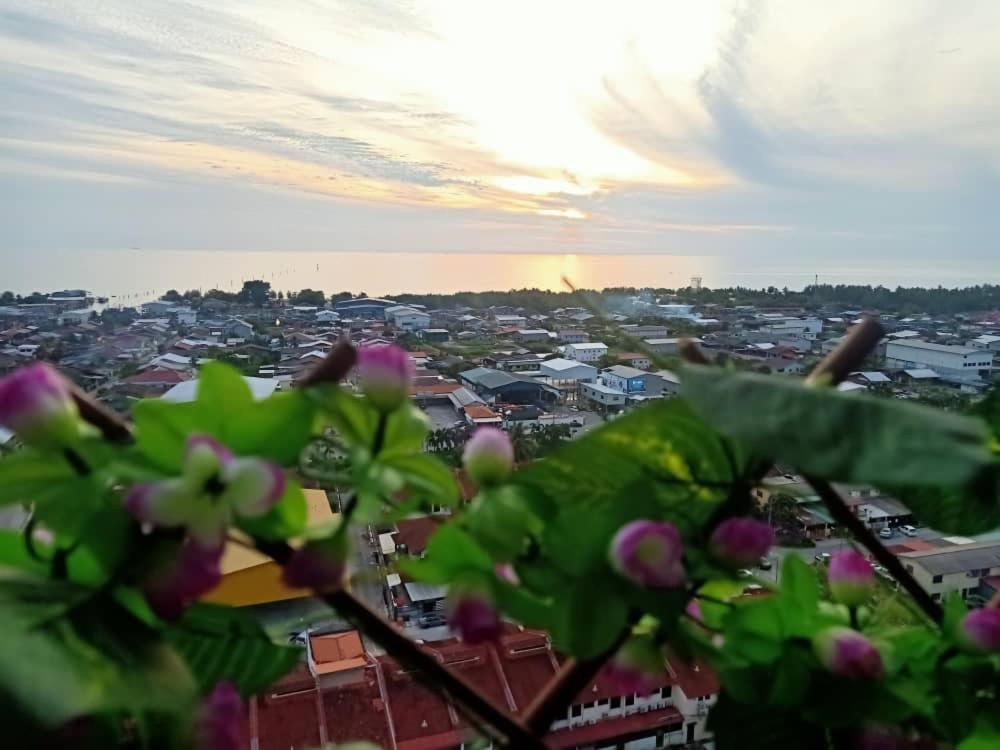 Sekinchan Seaview Homestay L143 High View Exterior foto